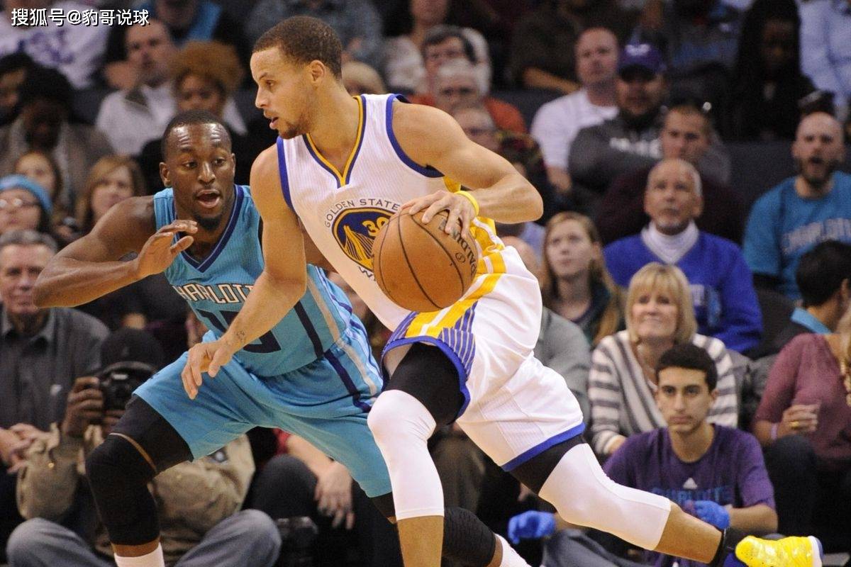 九游体育官网-西汉姆围绕法国杯单刀错失转折点尤文图斯迎来里程碑，这操作让人直呼：转折点金州勇士完成体检