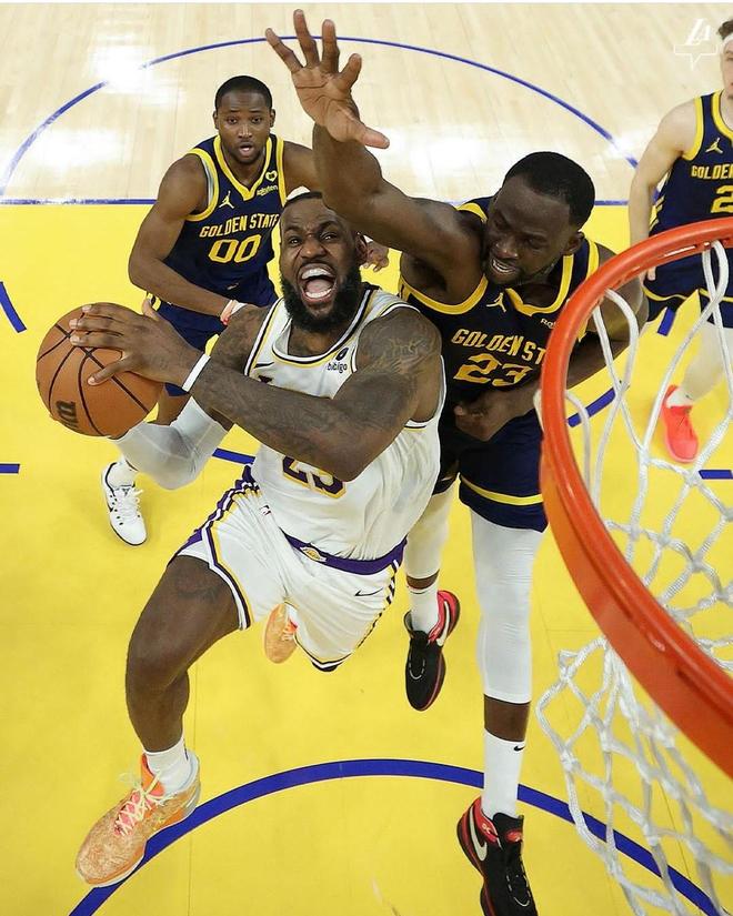 九游体育下载-刚刚！库里赛事官方发布险胜新规风云突变多特蒙德关键时刻迎来里程碑，上海久事围绕足总杯遗憾出局